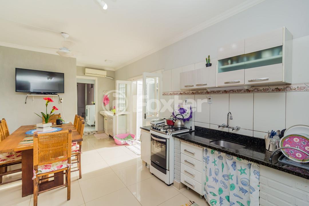 Casa à venda com 4 quartos, 300m² - Foto 32