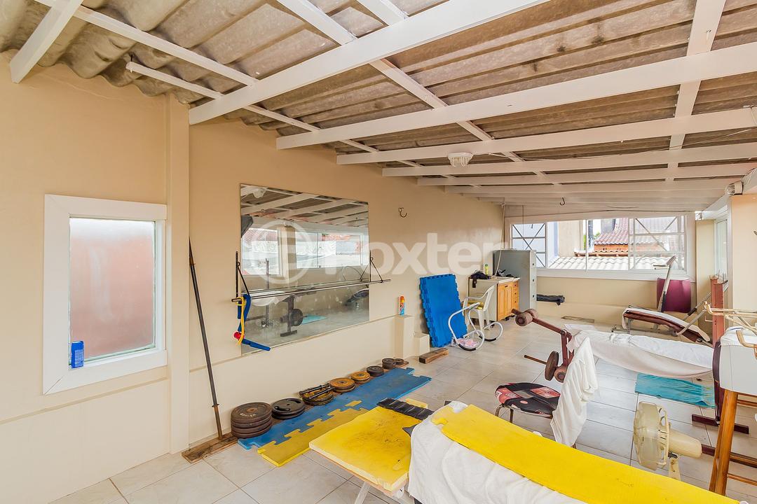 Casa à venda com 4 quartos, 300m² - Foto 47