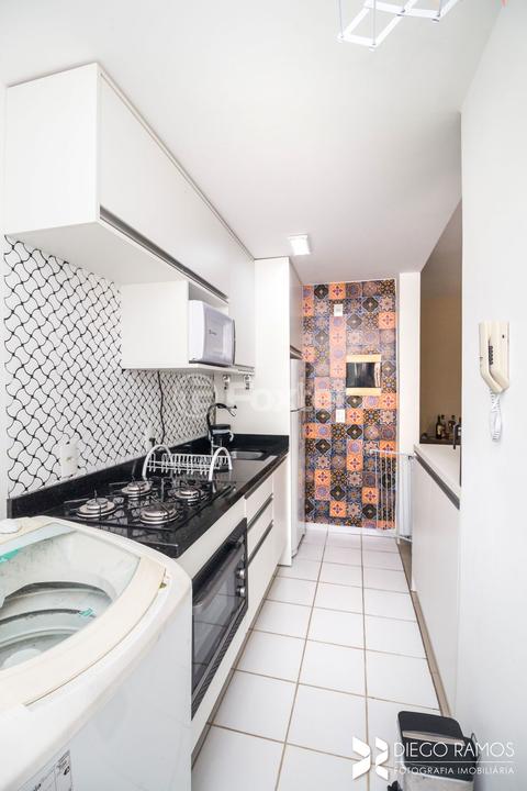 Apartamento à venda com 2 quartos, 46m² - Foto 22