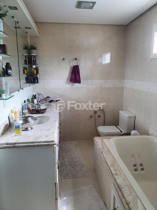 Casa de Condomínio à venda com 3 quartos, 217m² - Foto 3