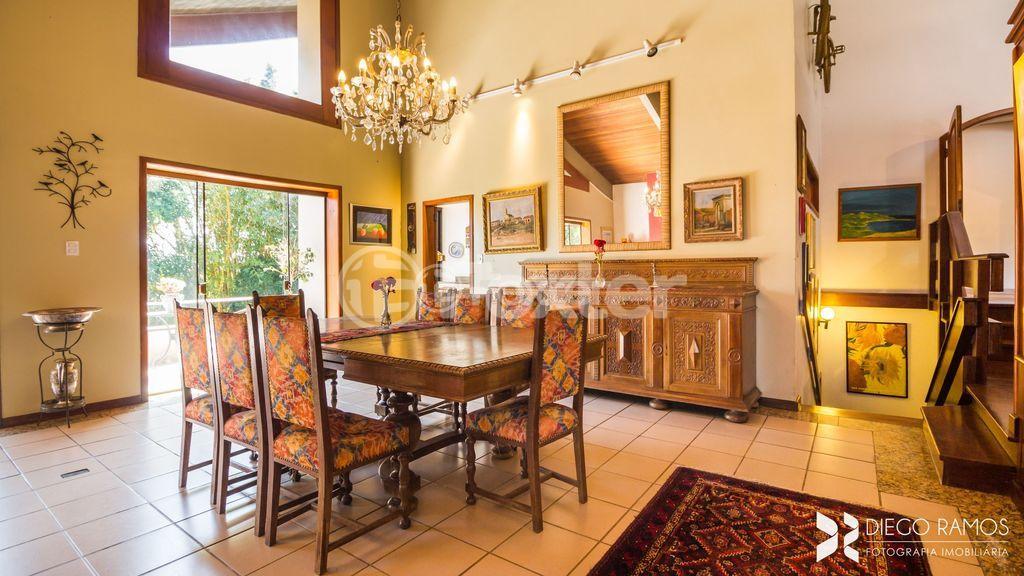 Casa de Condomínio à venda com 5 quartos, 565m² - Foto 4
