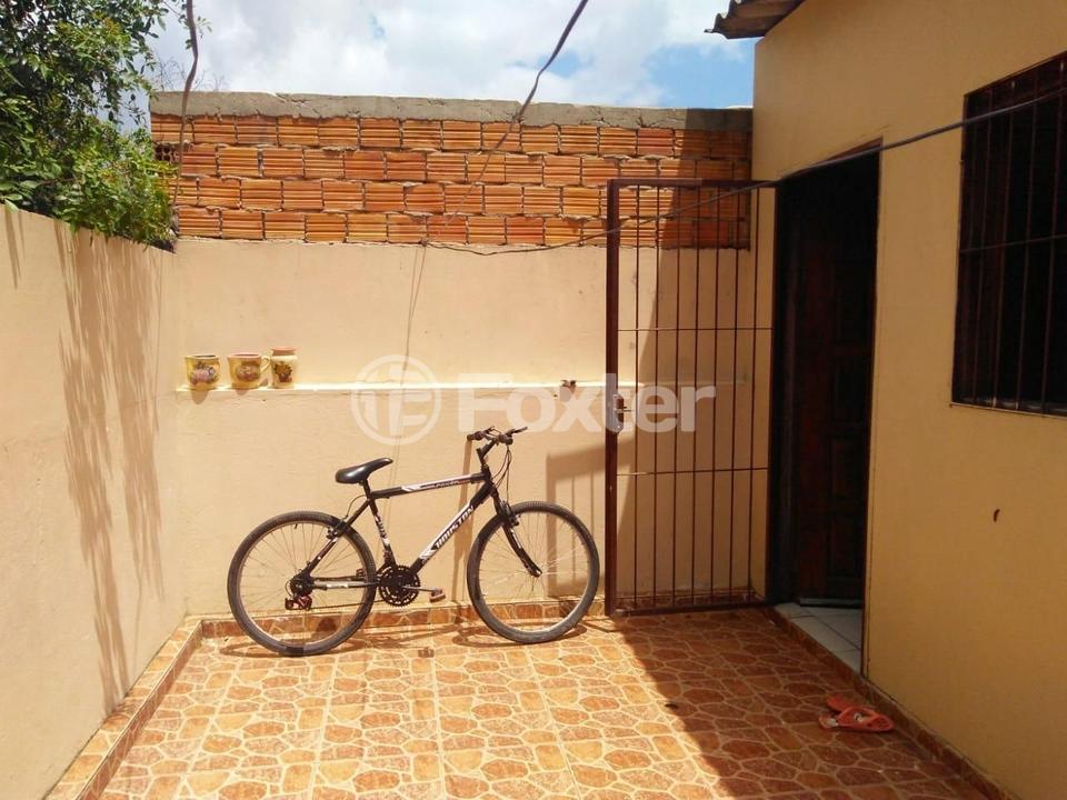 Casa à venda com 3 quartos, 77m² - Foto 16