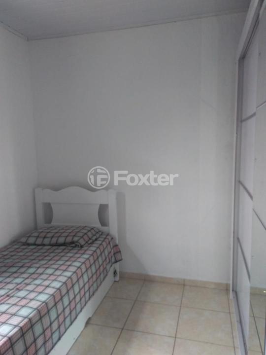 Casa à venda com 3 quartos, 77m² - Foto 11