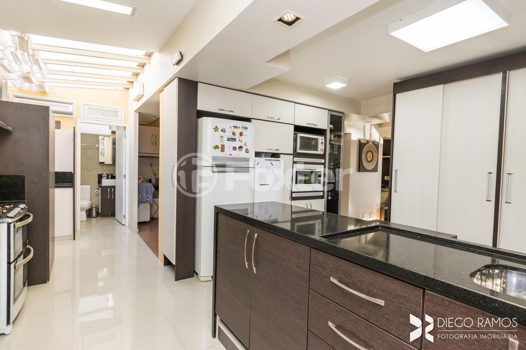 Casa de Condomínio à venda com 4 quartos, 150m² - Foto 35