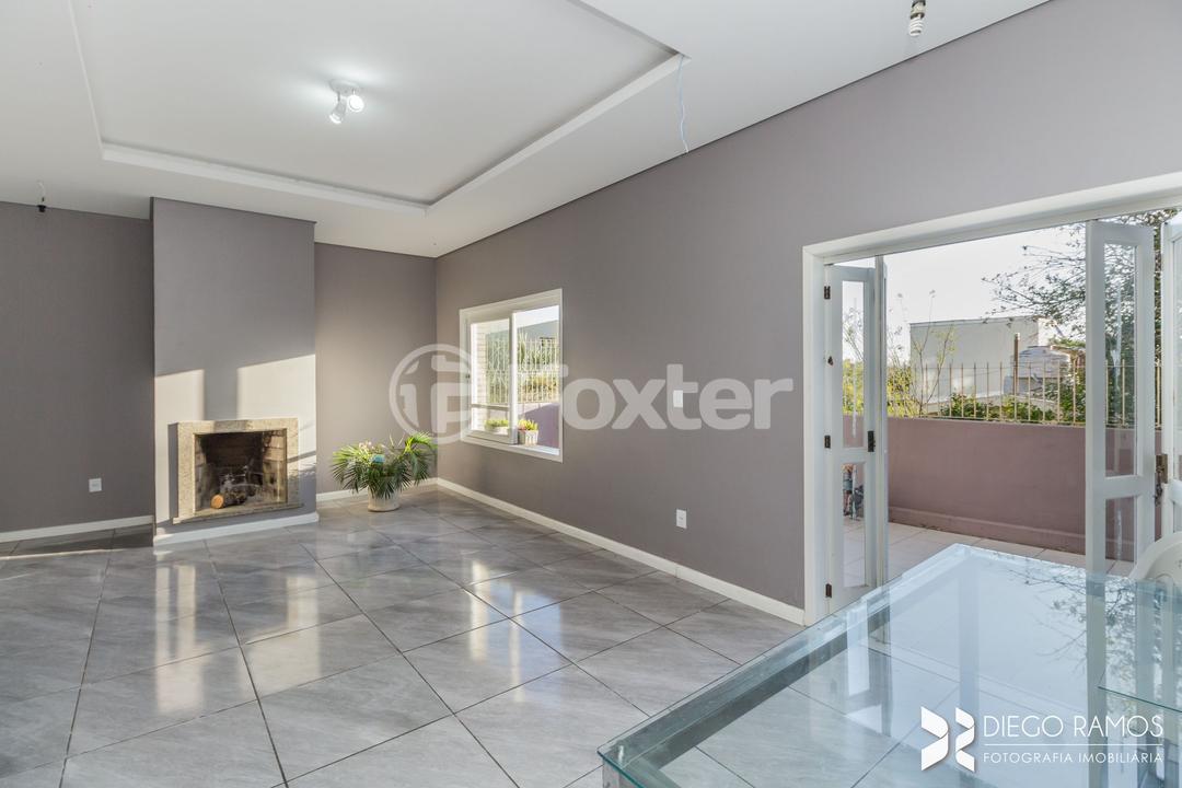 Casa à venda com 4 quartos, 288m² - Foto 1