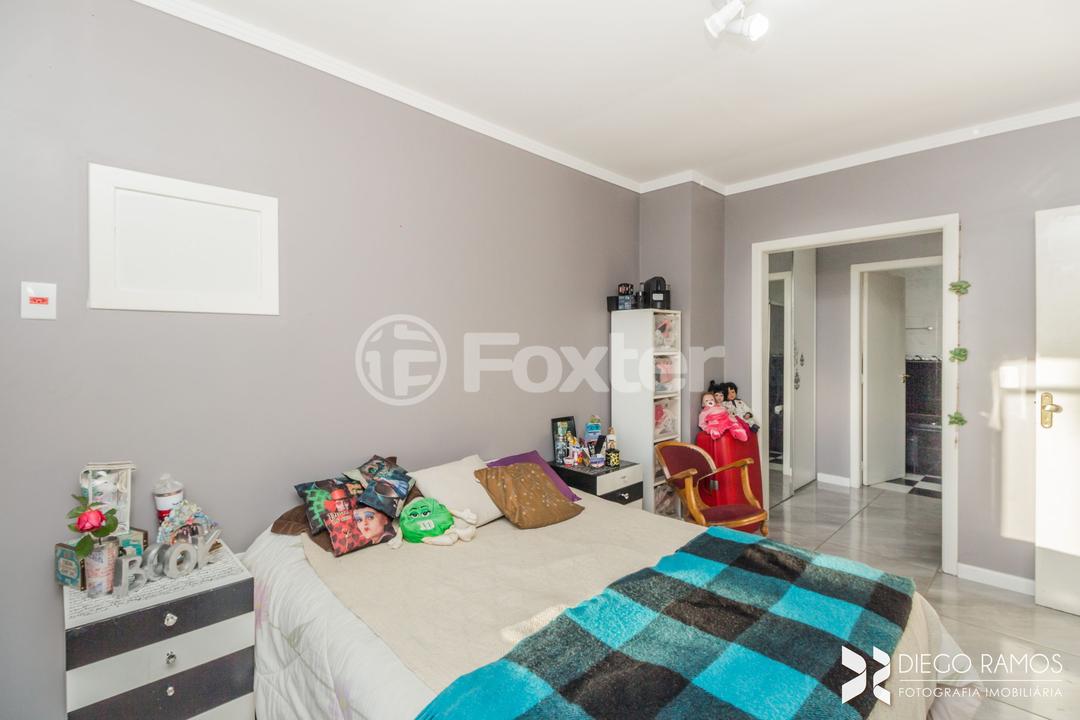 Casa à venda com 4 quartos, 288m² - Foto 18