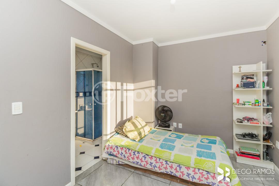Casa à venda com 4 quartos, 288m² - Foto 22