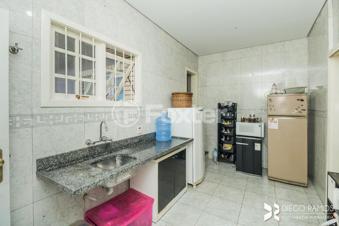 Casa à venda com 4 quartos, 288m² - Foto 35