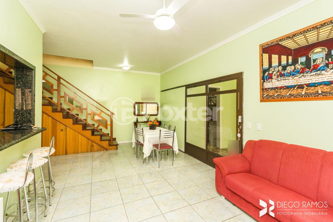 Casa à venda com 3 quartos, 229m² - Foto 5