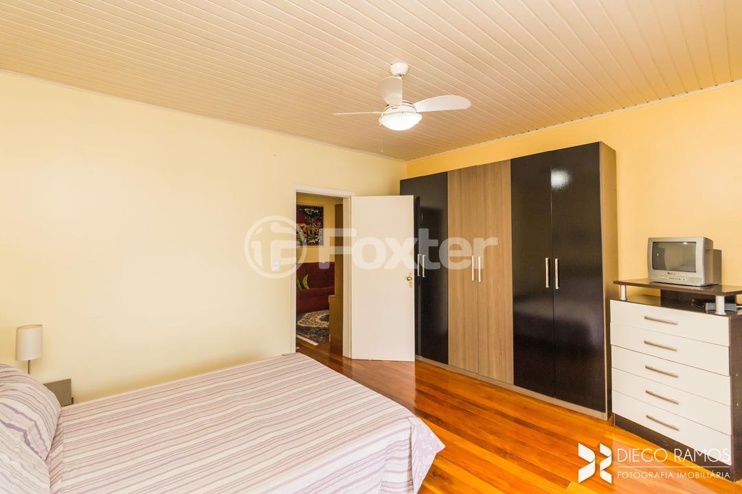 Casa à venda com 3 quartos, 229m² - Foto 14