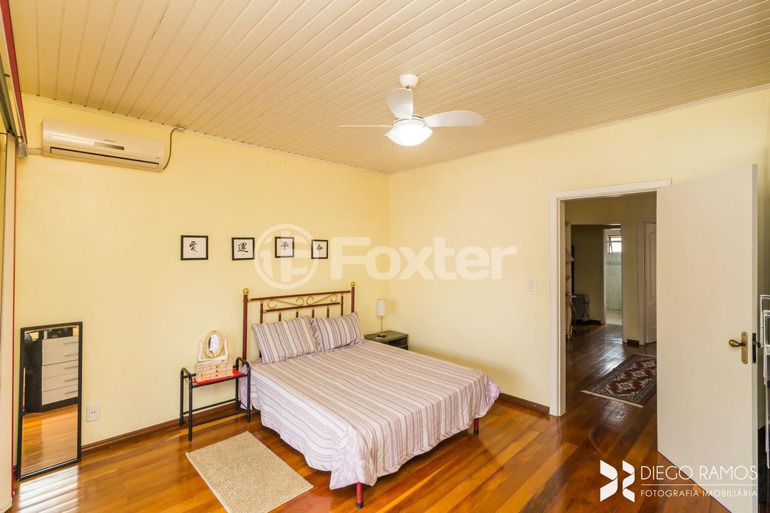 Casa à venda com 3 quartos, 229m² - Foto 15