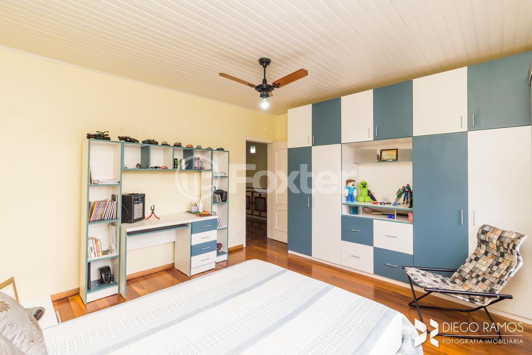 Casa à venda com 3 quartos, 229m² - Foto 24