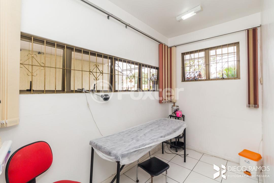 Casa à venda com 3 quartos, 229m² - Foto 42