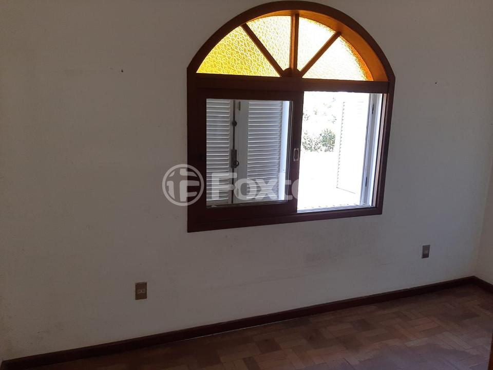 Casa à venda com 5 quartos, 311m² - Foto 9