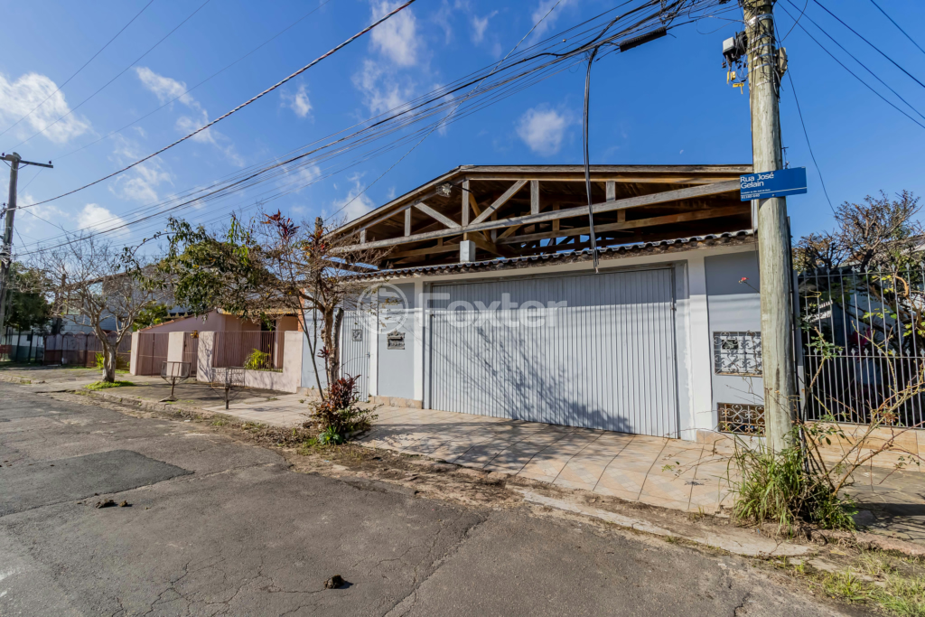 Casa à venda com 3 quartos, 220m² - Foto 52