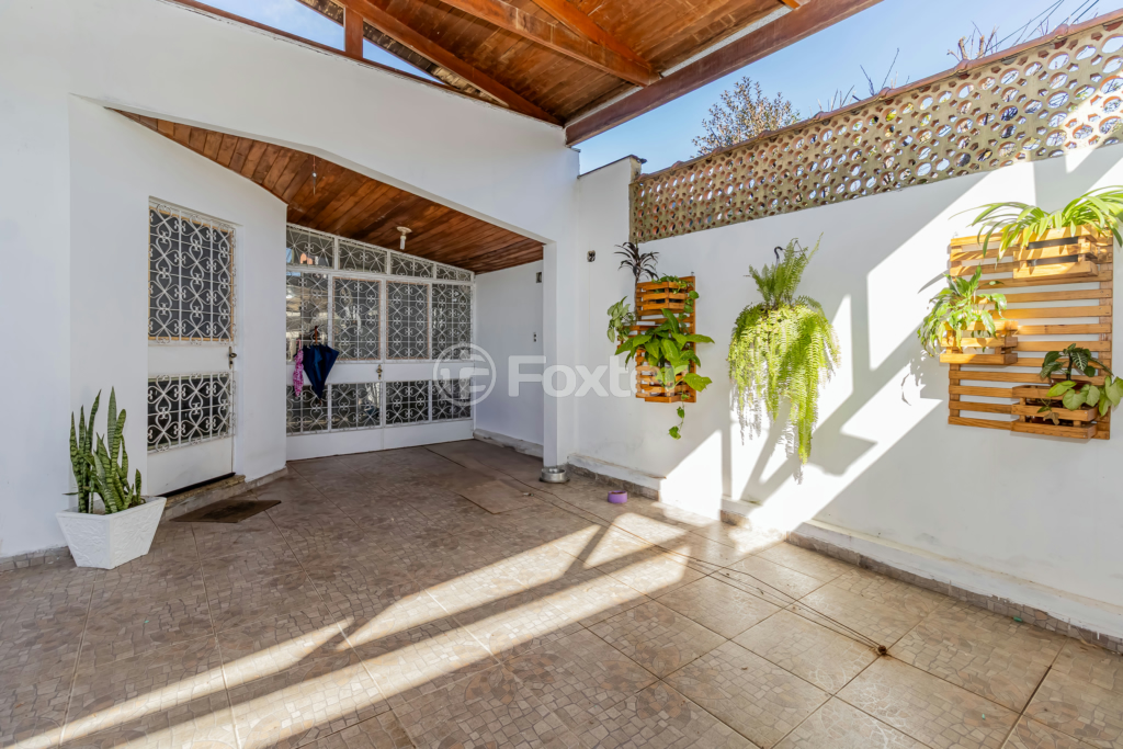 Casa à venda com 3 quartos, 220m² - Foto 45