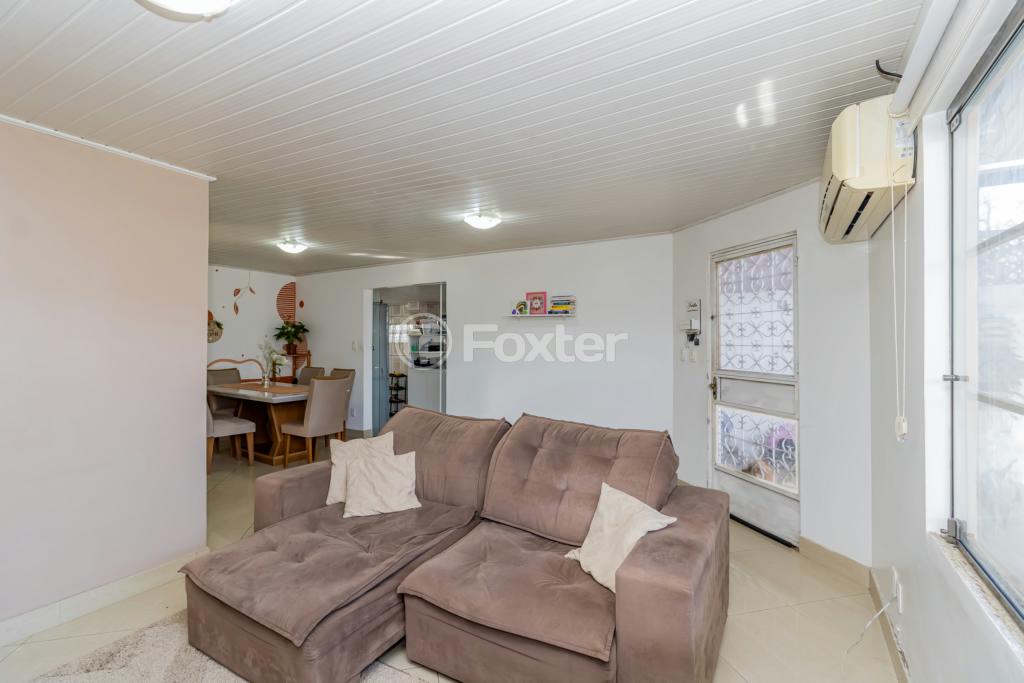 Casa à venda com 3 quartos, 220m² - Foto 7