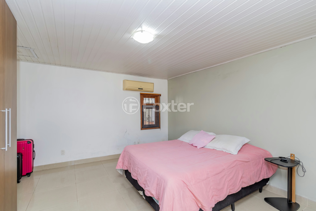 Casa à venda com 3 quartos, 220m² - Foto 16