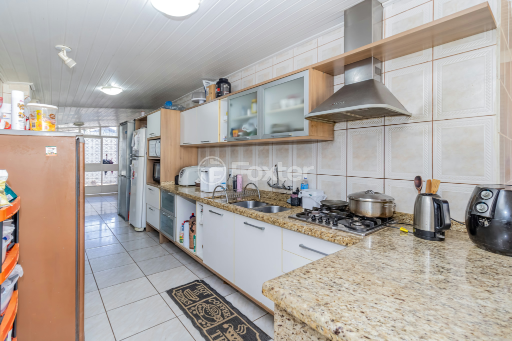 Casa à venda com 3 quartos, 220m² - Foto 24