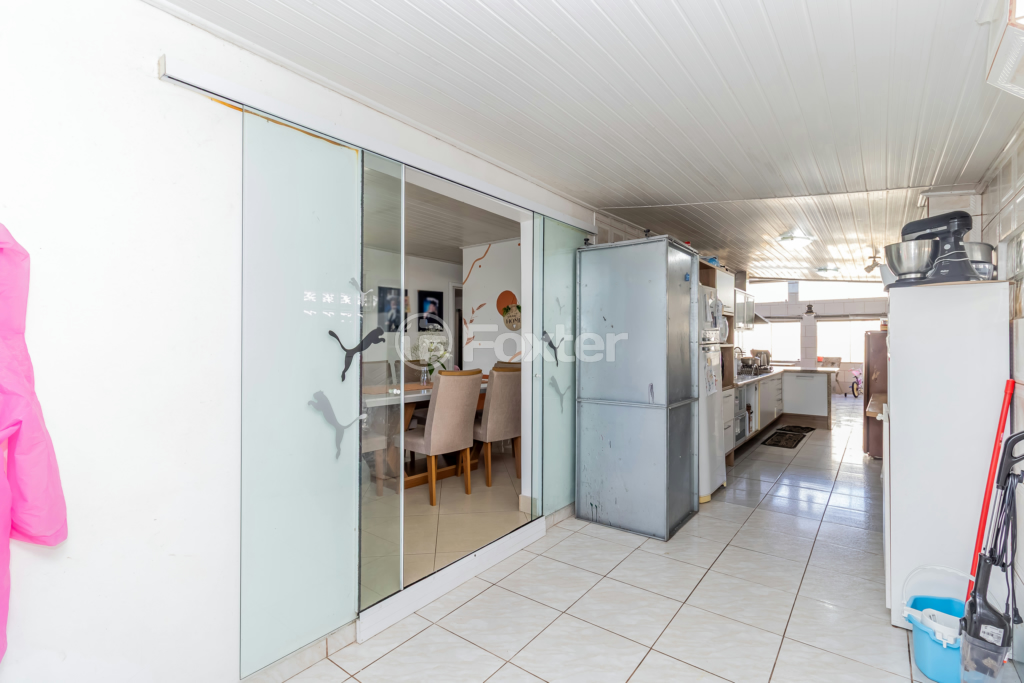 Casa à venda com 3 quartos, 220m² - Foto 31