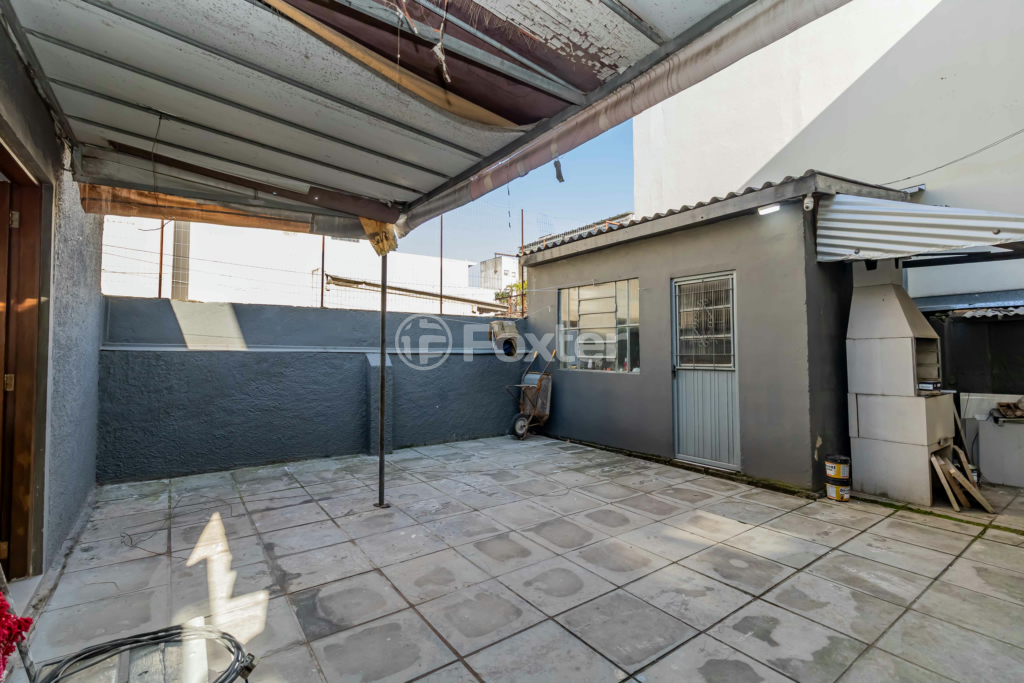 Casa à venda com 3 quartos, 140m² - Foto 42