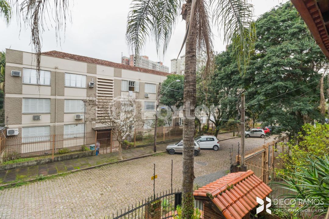 Casa à venda com 6 quartos, 410m² - Foto 11