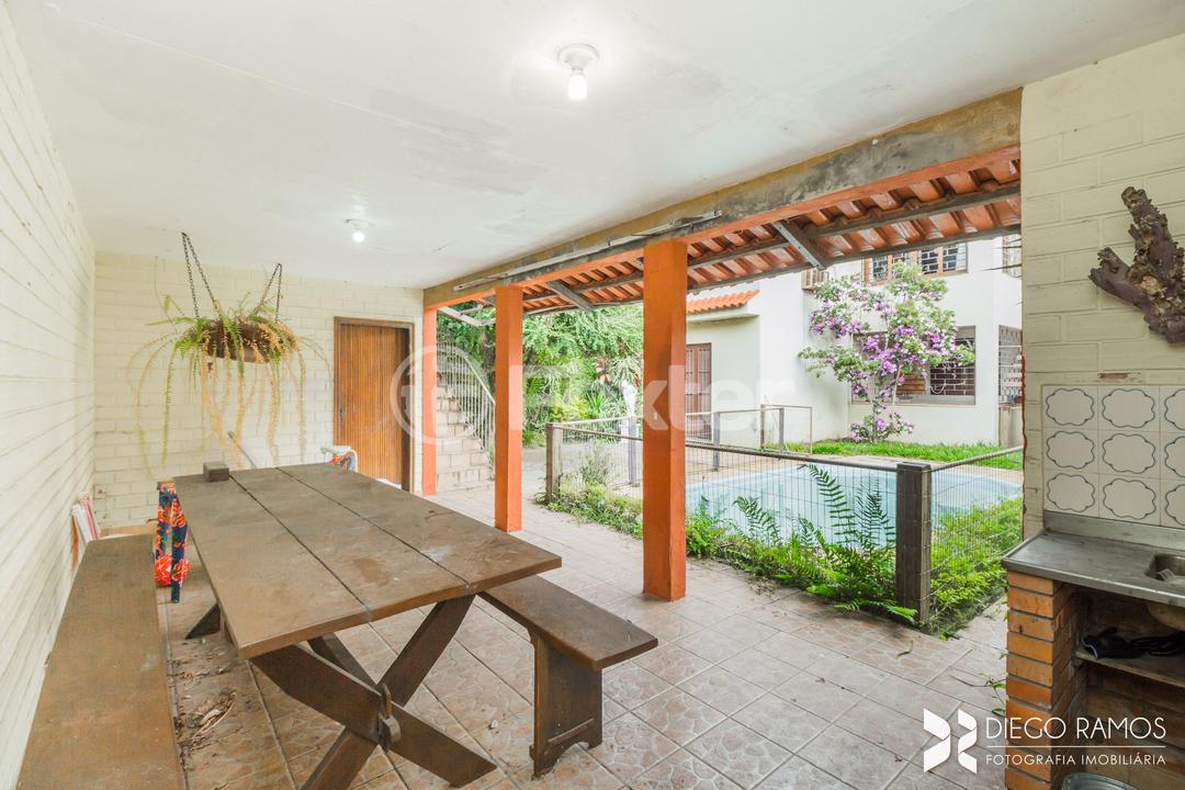 Casa à venda com 6 quartos, 410m² - Foto 47