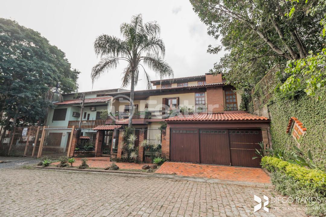 Casa à venda com 6 quartos, 410m² - Foto 52