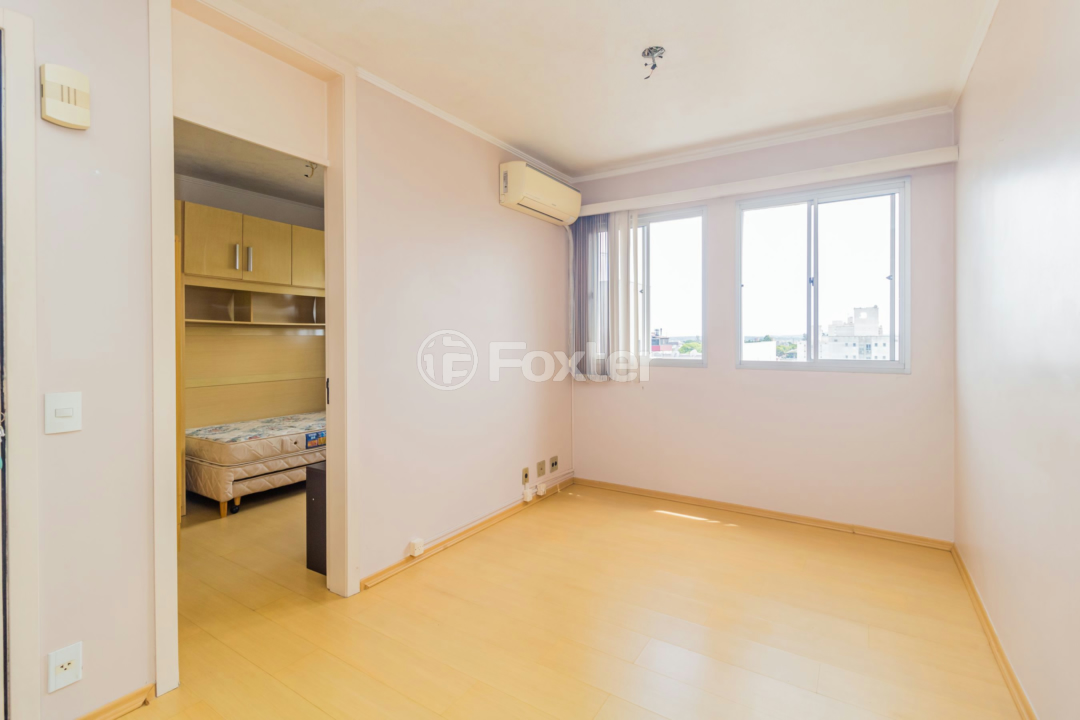 Apartamento à venda com 2 quartos, 44m² - Foto 1