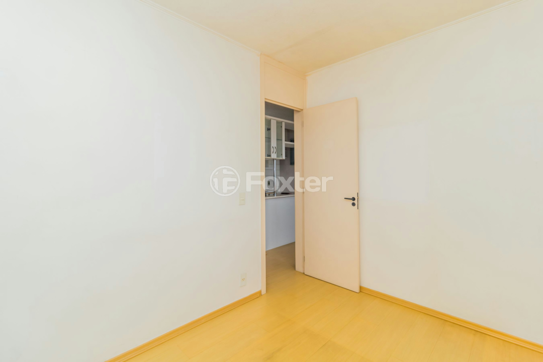 Apartamento à venda com 2 quartos, 44m² - Foto 11