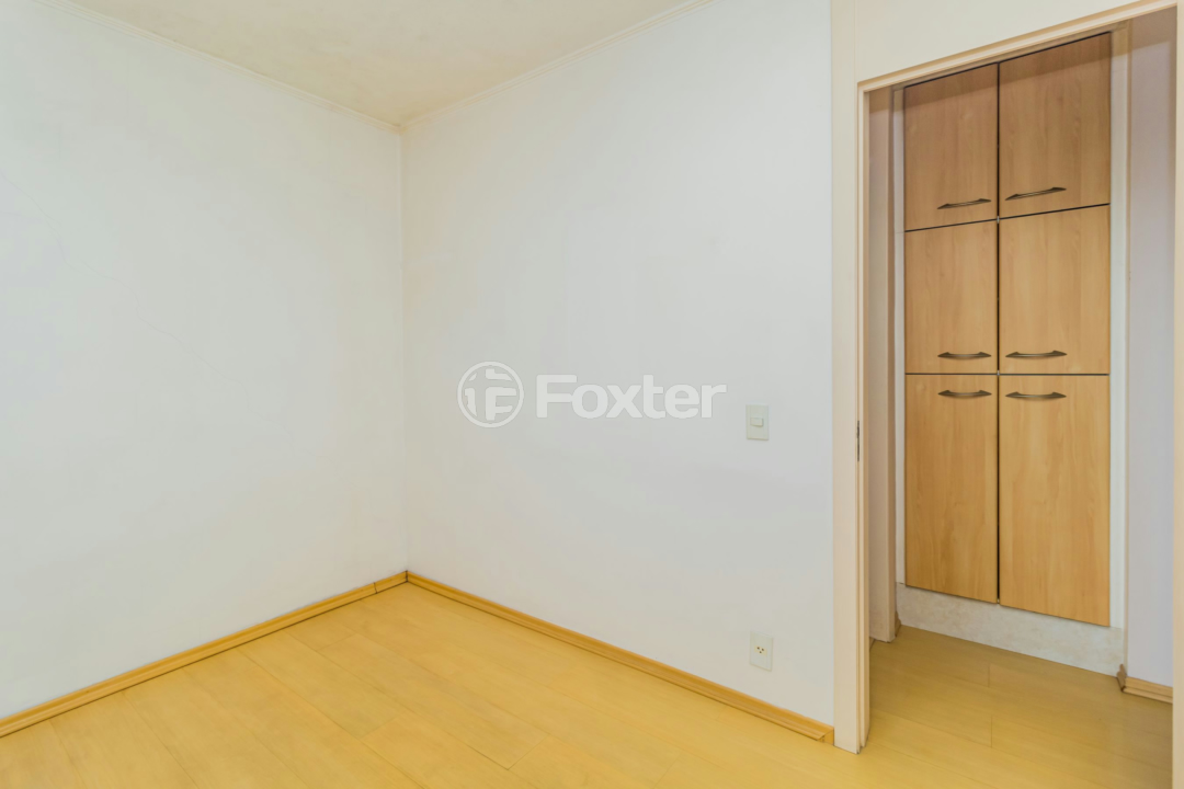 Apartamento à venda com 2 quartos, 44m² - Foto 12