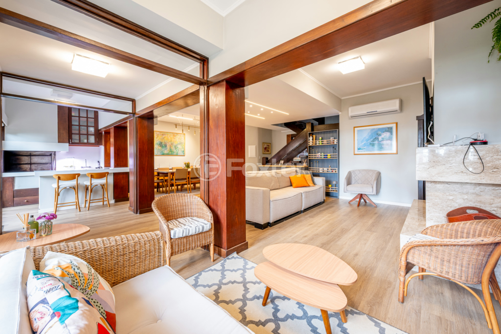 Casa de Condomínio à venda com 3 quartos, 421m² - Foto 6