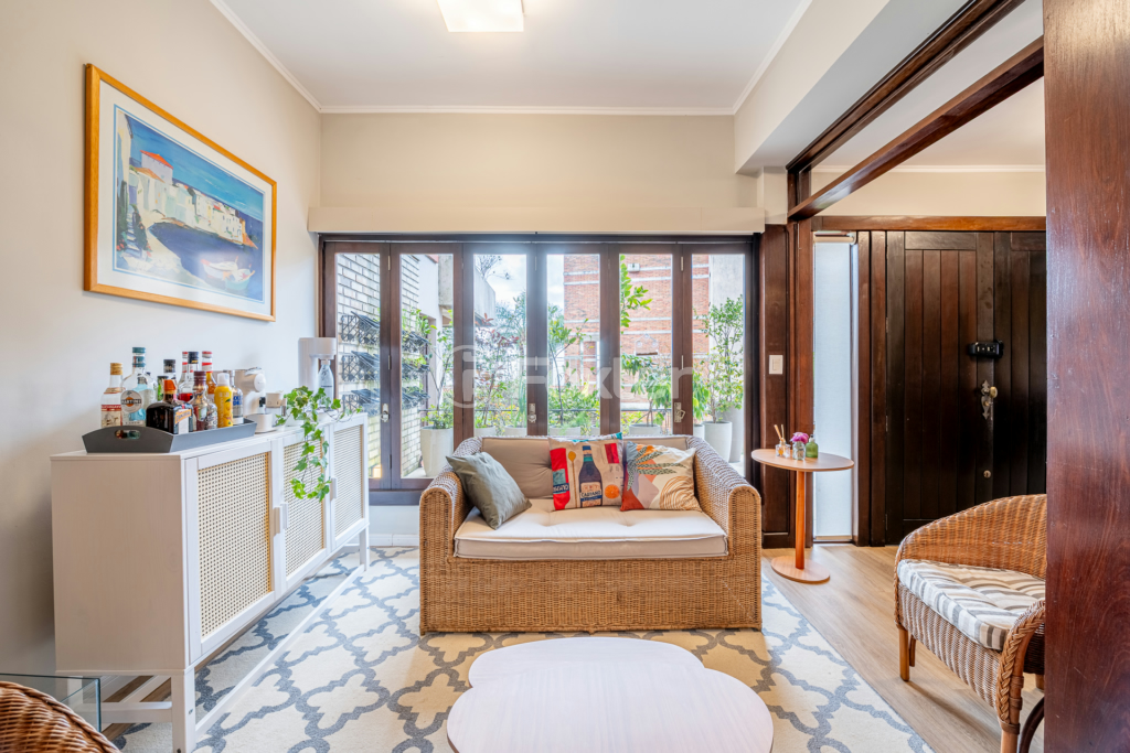 Casa de Condomínio à venda com 3 quartos, 421m² - Foto 4