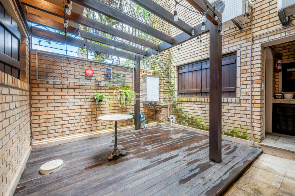 Casa de Condomínio à venda com 3 quartos, 421m² - Foto 17