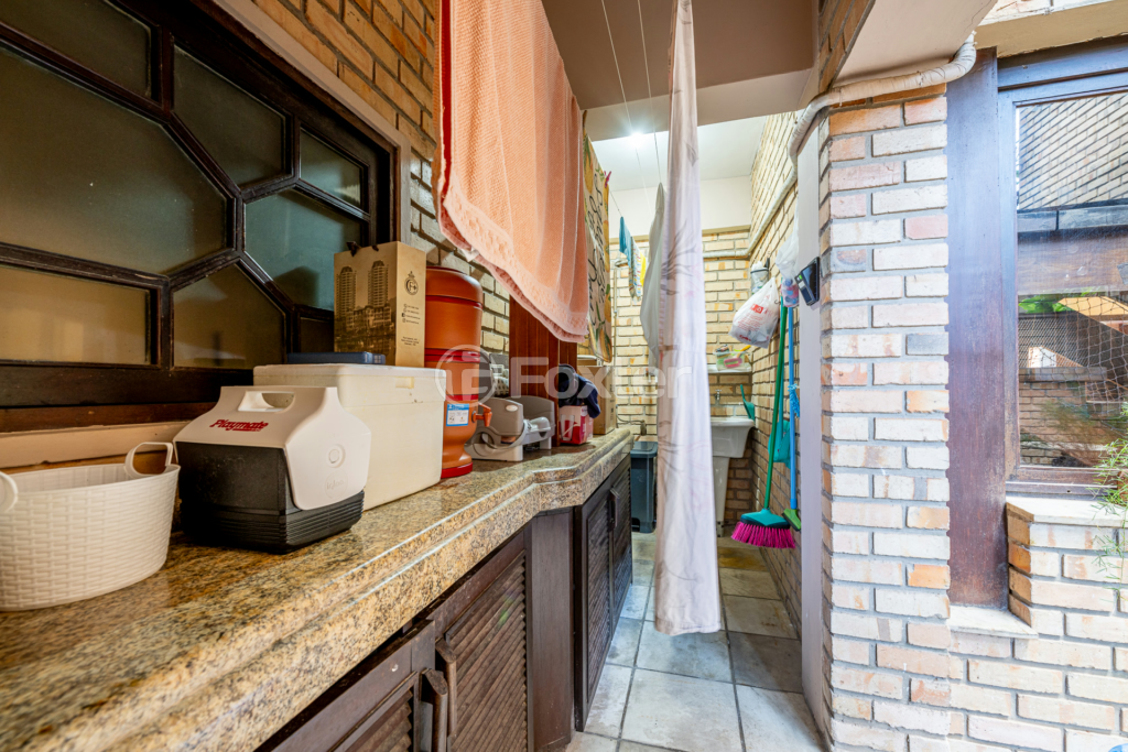 Casa de Condomínio à venda com 3 quartos, 421m² - Foto 18