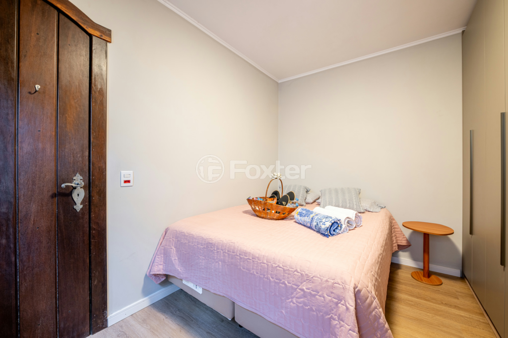 Casa de Condomínio à venda com 3 quartos, 421m² - Foto 31