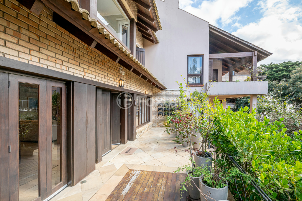 Casa de Condomínio à venda com 3 quartos, 421m² - Foto 41