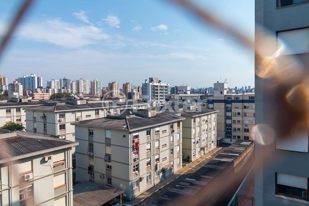 Apartamento à venda com 2 quartos, 84m² - Foto 17