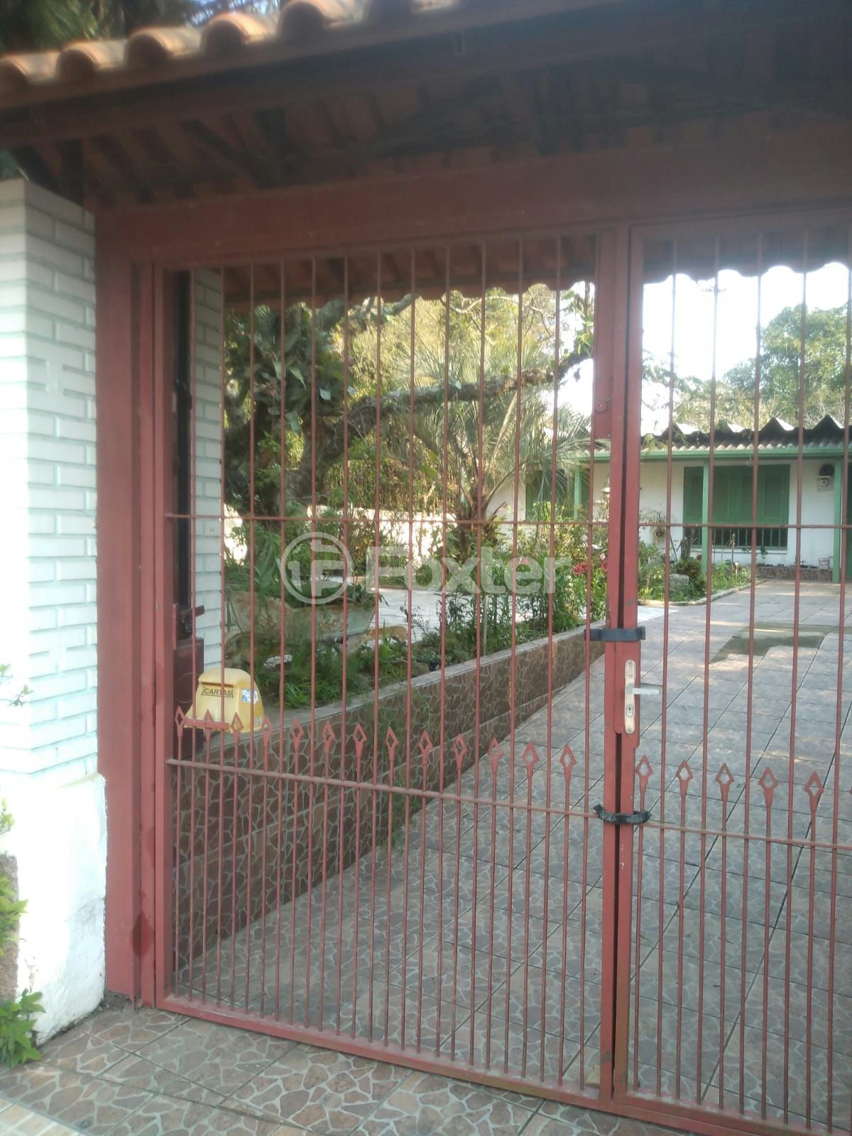 Casa à venda com 2 quartos, 120m² - Foto 2