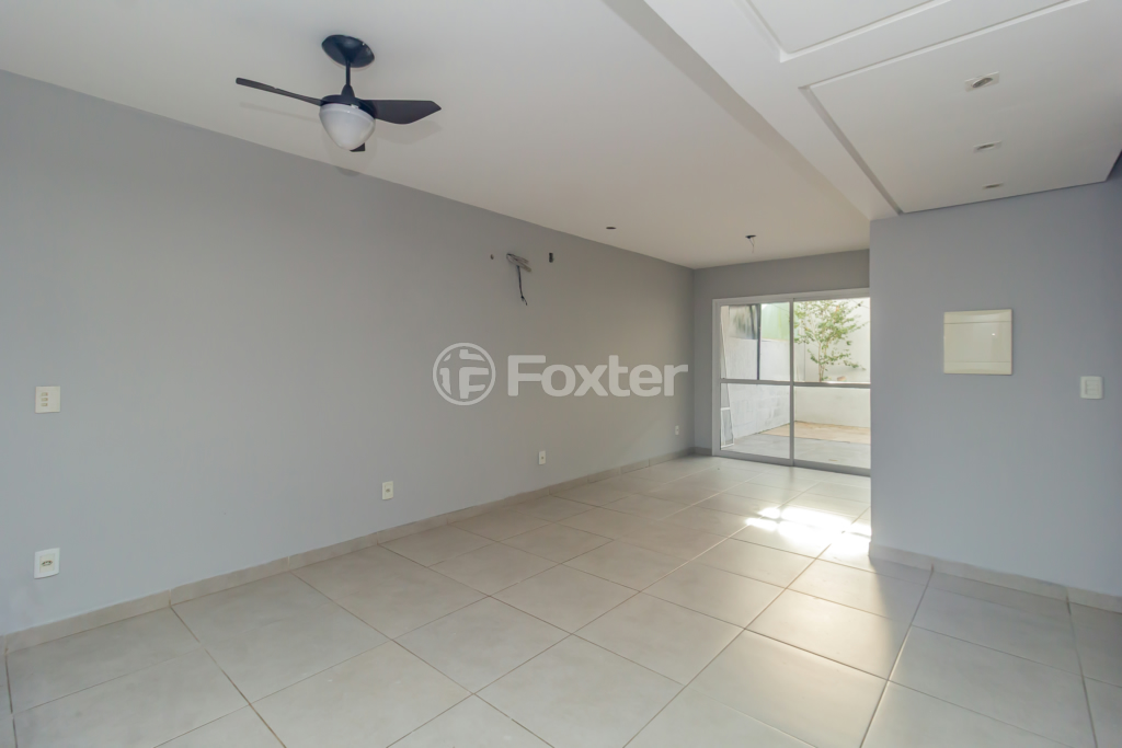 Casa de Condomínio à venda com 3 quartos, 146m² - Foto 3
