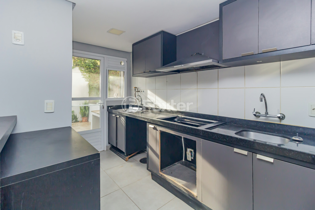 Casa de Condomínio à venda com 3 quartos, 146m² - Foto 28