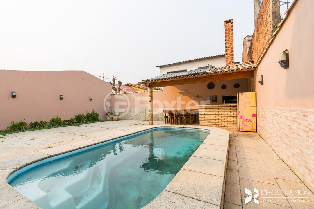 Casa à venda com 3 quartos, 205m² - Foto 1