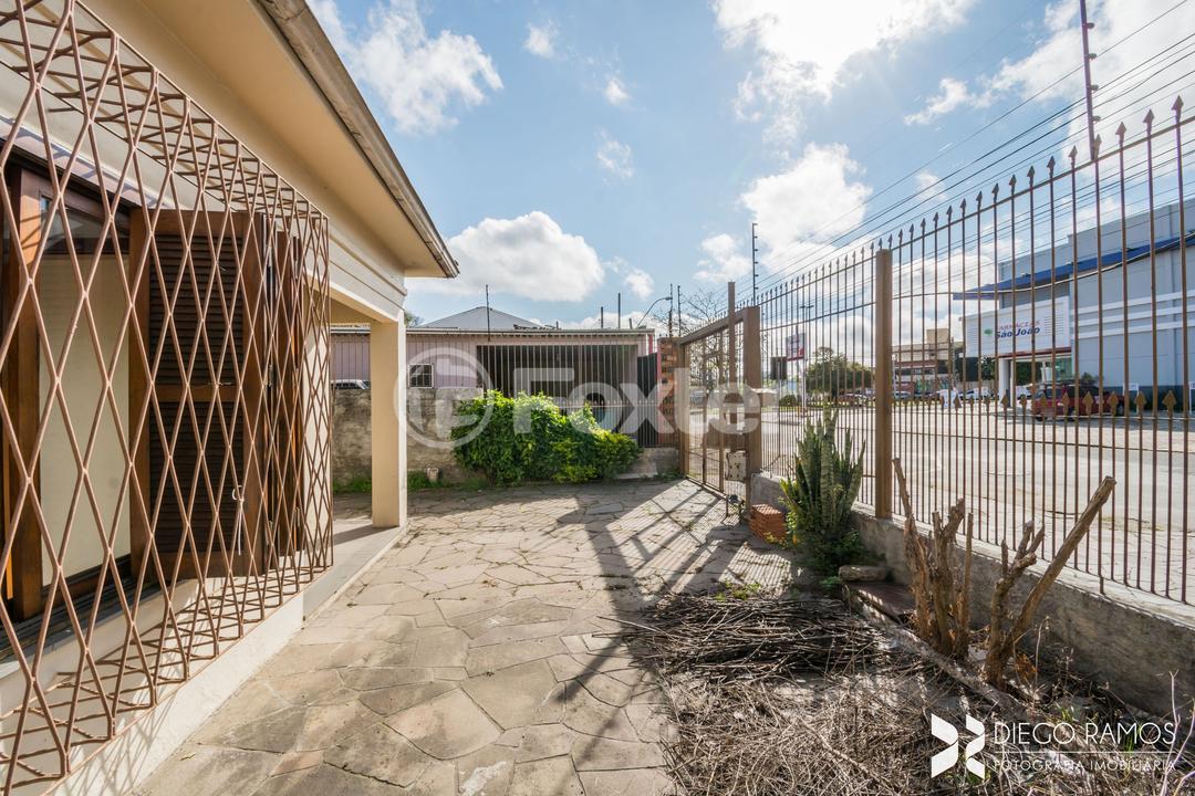 Casa à venda com 3 quartos, 110m² - Foto 35