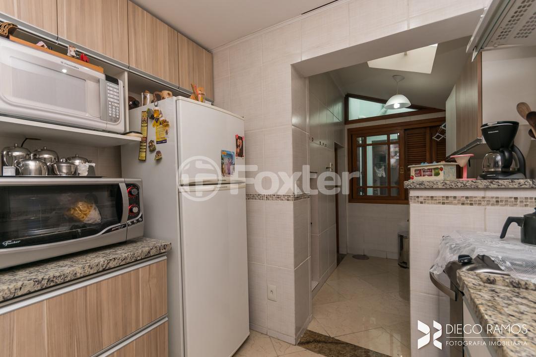 Casa à venda com 6 quartos, 240m² - Foto 47