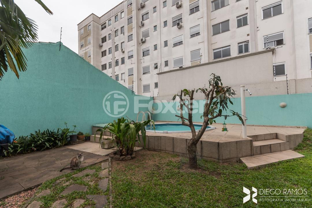 Casa à venda com 6 quartos, 240m² - Foto 51