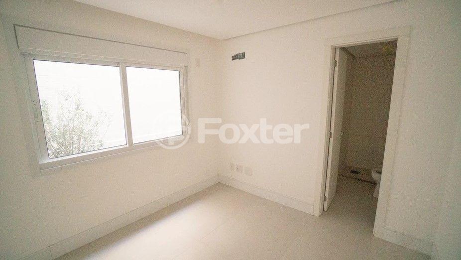 Apartamento à venda com 3 quartos, 139m² - Foto 2