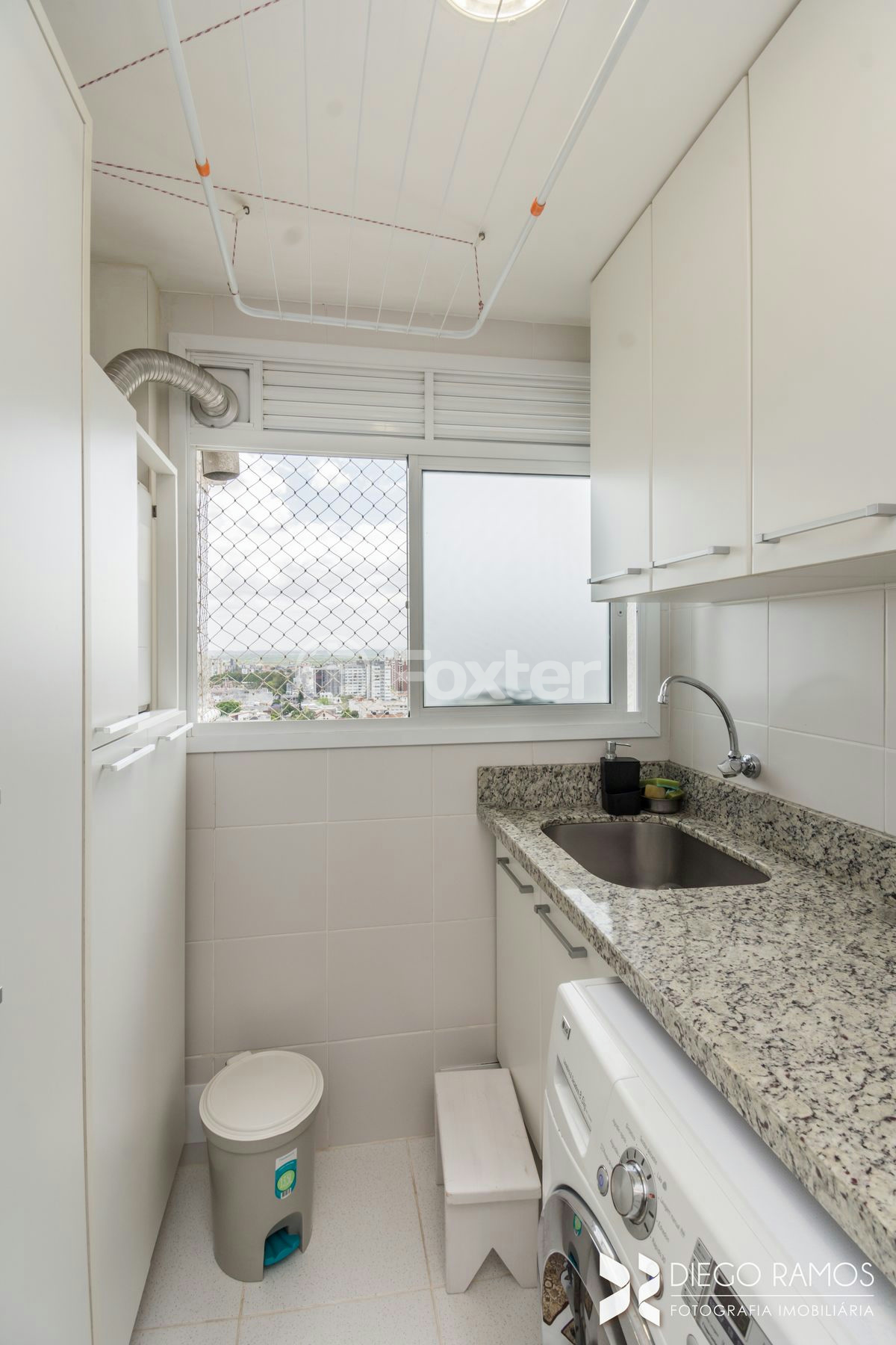 Apartamento à venda com 2 quartos, 59m² - Foto 25