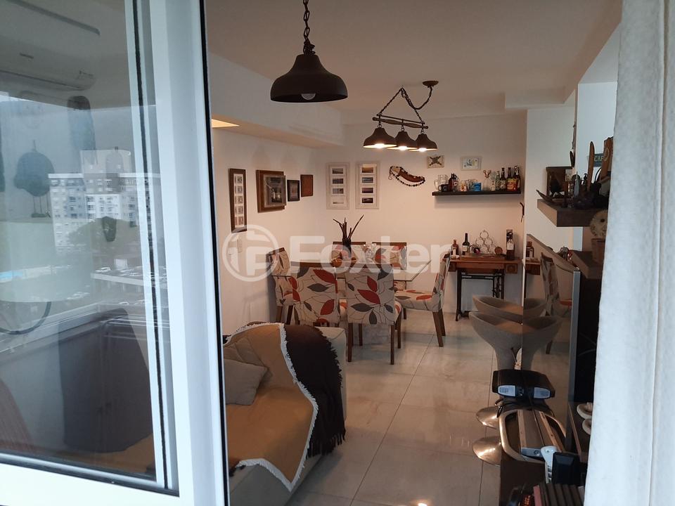 Apartamento à venda com 2 quartos, 67m² - Foto 2