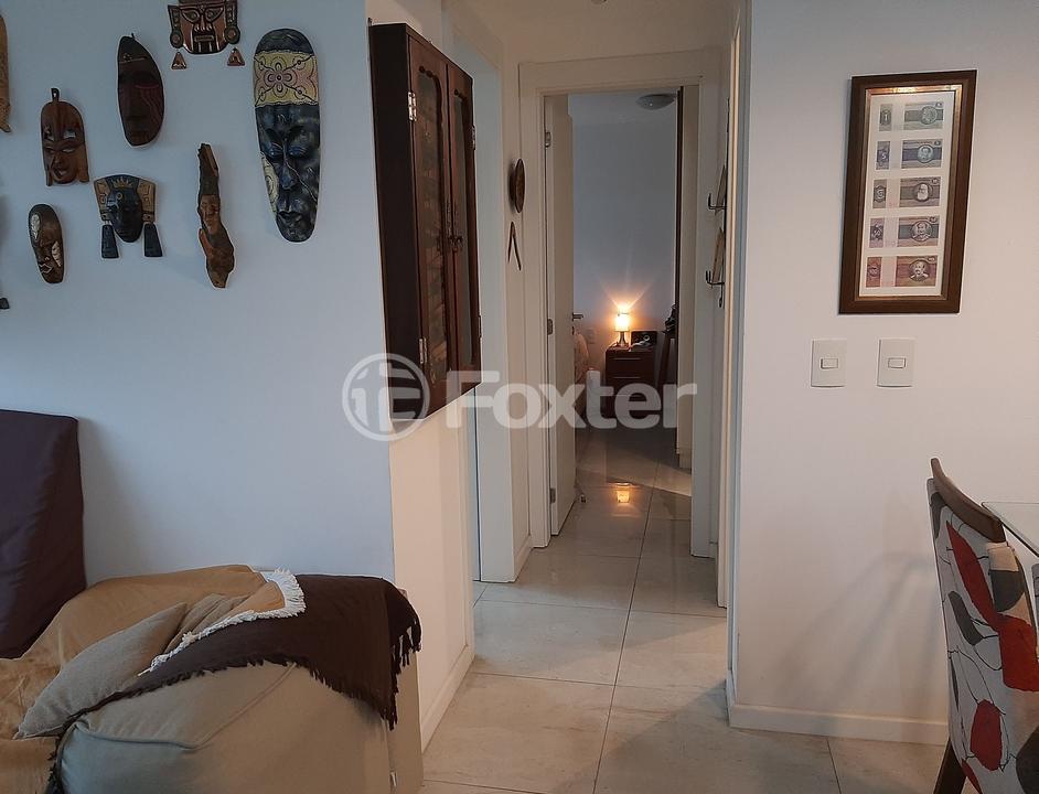 Apartamento à venda com 2 quartos, 67m² - Foto 11