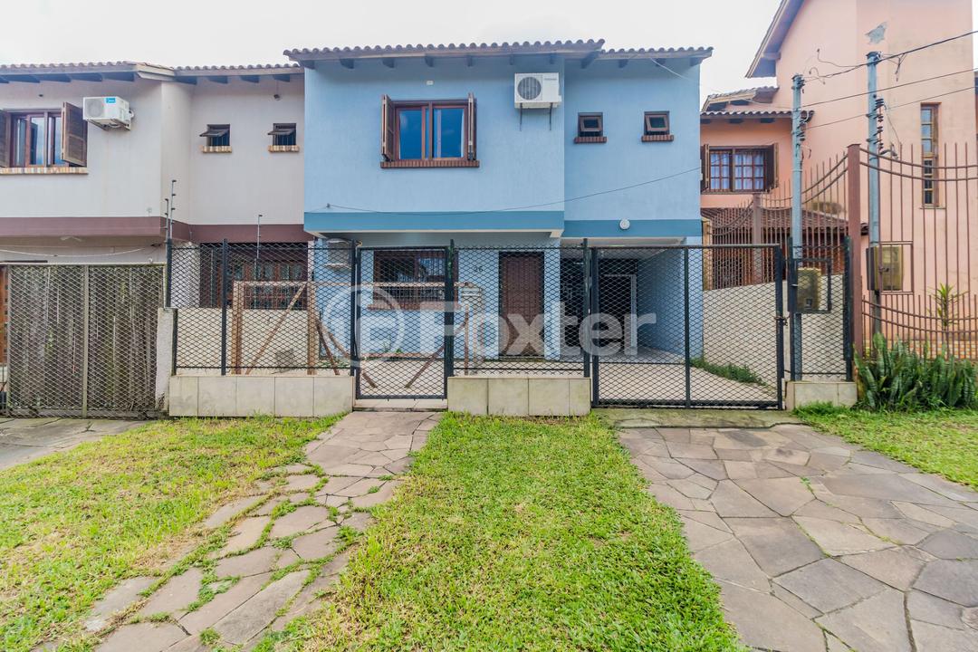 Casa à venda com 3 quartos, 135m² - Foto 1
